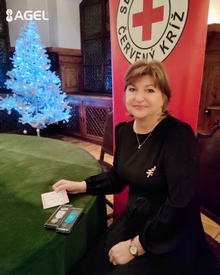 Vianočný dar života a ocenenie hrdinov nemocnice Zlatou plaketou